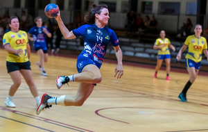 Une première réussie pour les Bleues