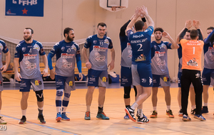 5e5309a689713_SG1FeursCDF1162.jpg