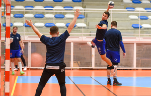 63dfa364be3cf_SM1vsRoanne1.jpg