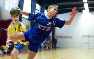 -16G vs Aubenas